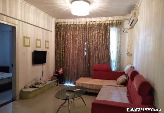 交易城电脑数码标准1房1厅单身公寓布艺沙发,带冰箱洗衣机 - 房屋出租 - 房屋租售 - 龙岩分类信息 - 龙岩28生活网 ly.28life.com