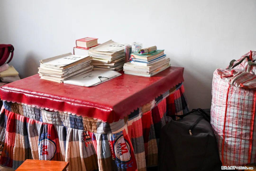 全网追的“扁担女孩”,找了一份暑假工,时薪12元 - 龙岩生活资讯 - 龙岩28生活网 ly.28life.com